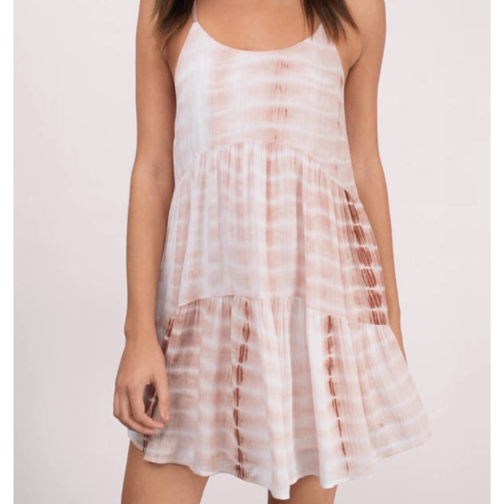 Tobi Kyla Rust Shift Dress